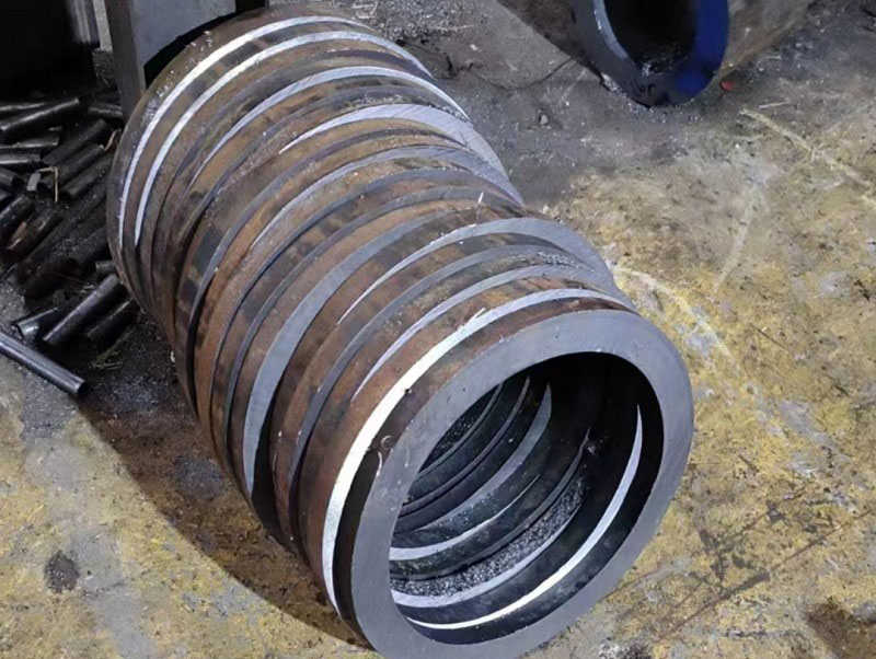 青河30CrMo无缝钢管切割
